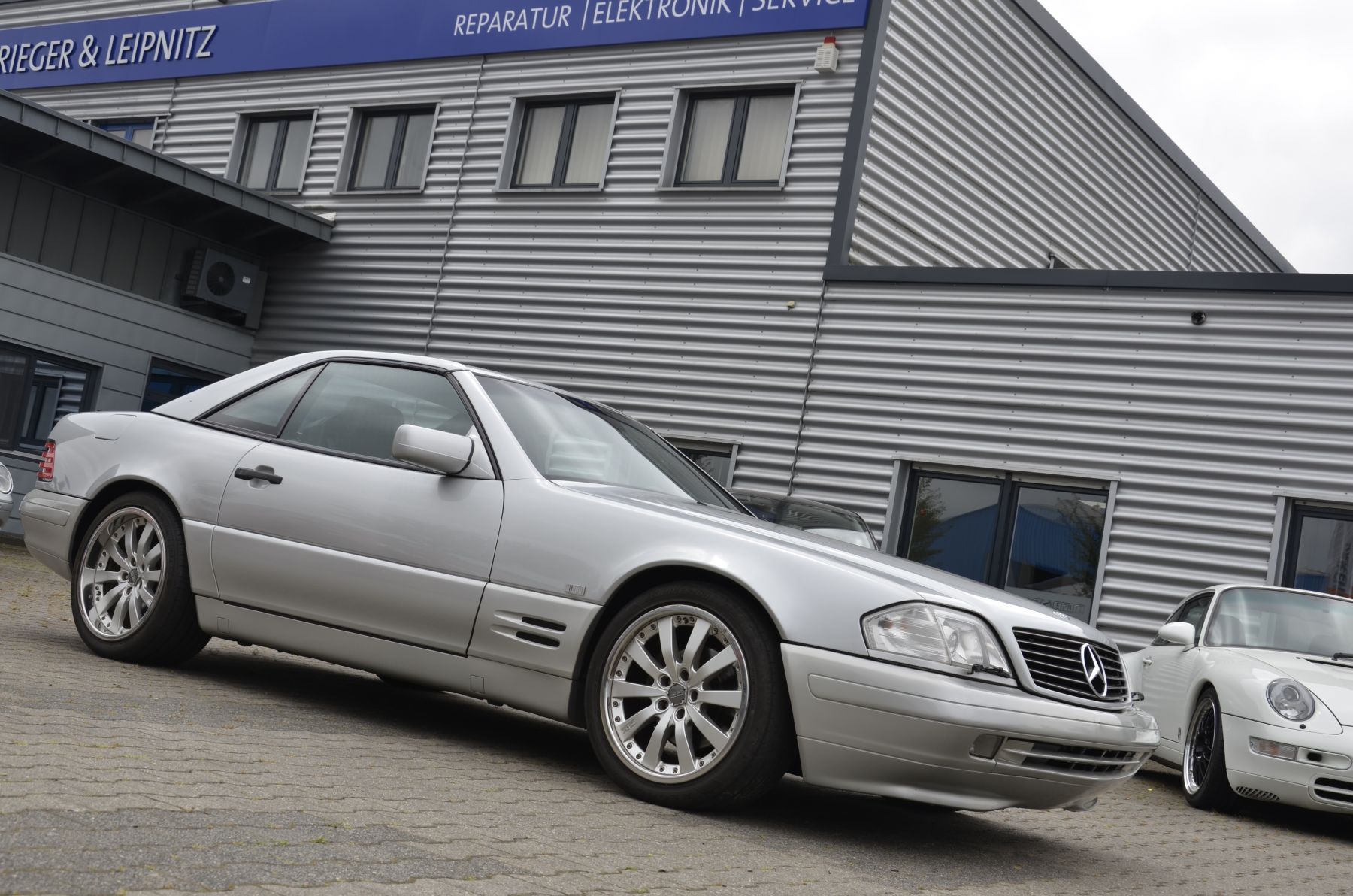 MB SL 500 R129